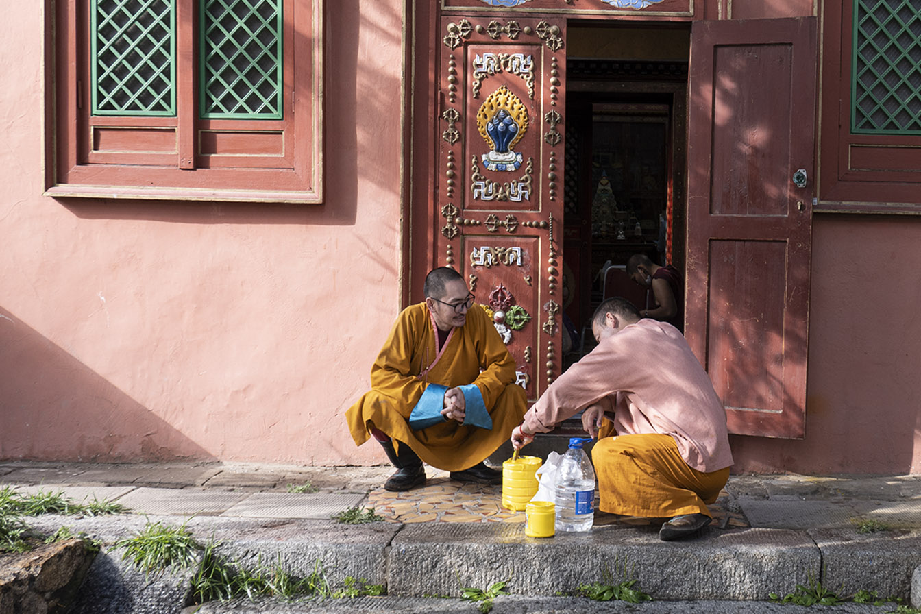 22-08-28-gandan-monastery_rhdrwm